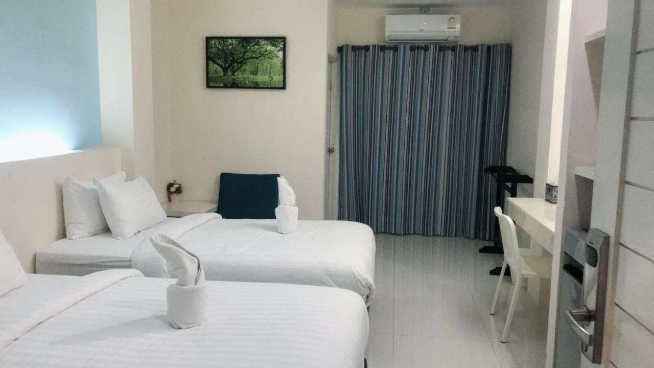 Wisdom Hotel Samut Songkhram Exterior photo
